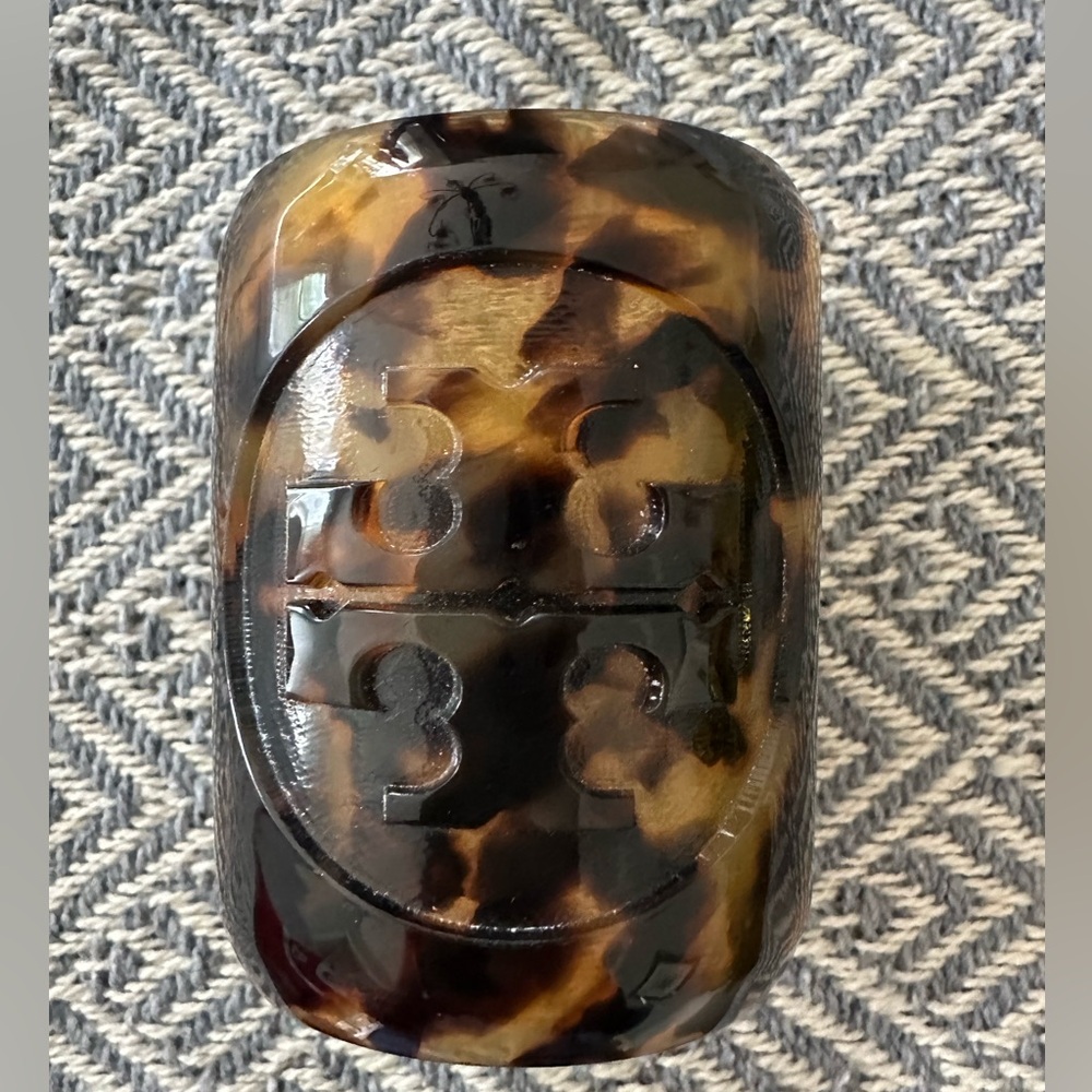 Tory Burch tortoise shell   cuff bracelet
